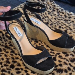 Steve Madden Black and Tan Wedge Sandals